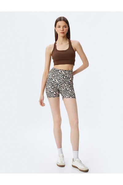 Koton Slim-Fit-Sport-BH mit weichen Knöpfen und überkreuzten Rückengurten
