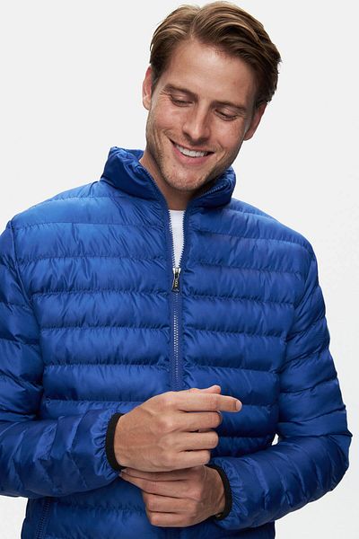 UCLA Northwin Blue Zipped and Pocketed Polyester Standard Fit Men's Coat