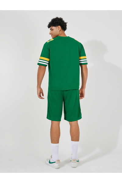 Styli Printed Oversized Varsity V Neck T-Shirt & Shorts Co-Ords