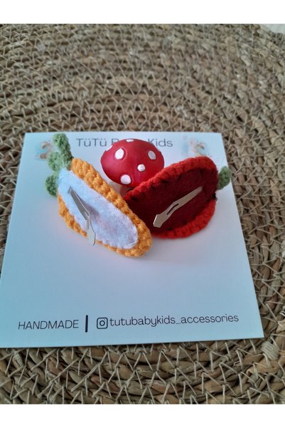 Accessories Carrot & Strawberry Figured 2-Piece Hand Knitted Baby and Child Snap Buckle Set 4 cm