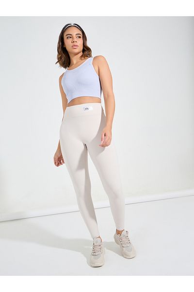 Styli Tonal Textured Open Mesh High Back Detail Sports Bra