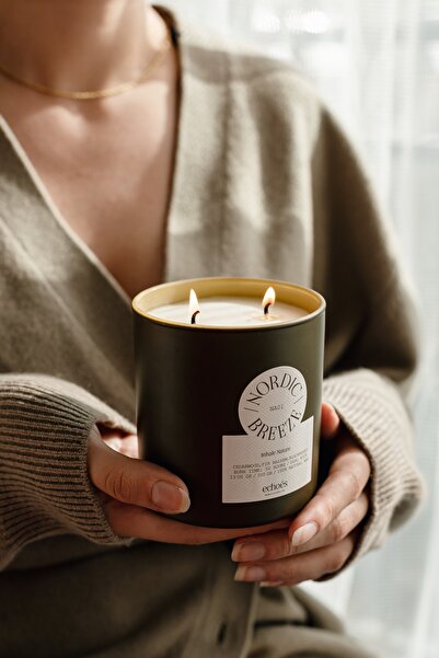 Echoes Candle & Scent Lab. Nordic Breeze Kokulu Orta Boy Doğal Mum 300 gr