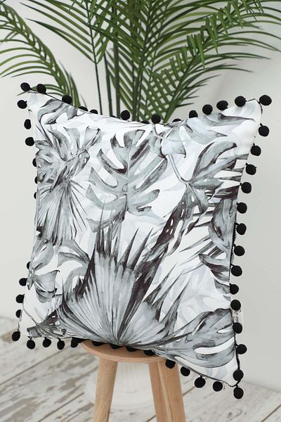 Aisha's Design Gray Pompom Camel Sole 45X45 Throw Pillow Cover - K-401