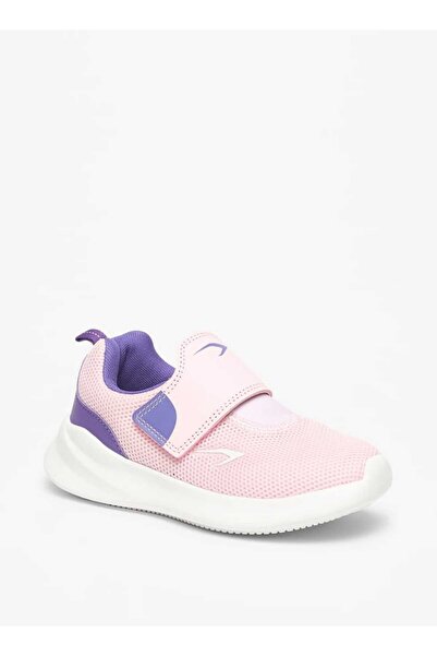 Dash Textured Sports Shoes with Hook and Loop Closure