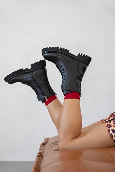 STRASWANS Milo Kadın Hakiki Deri Postal Bot Siyah