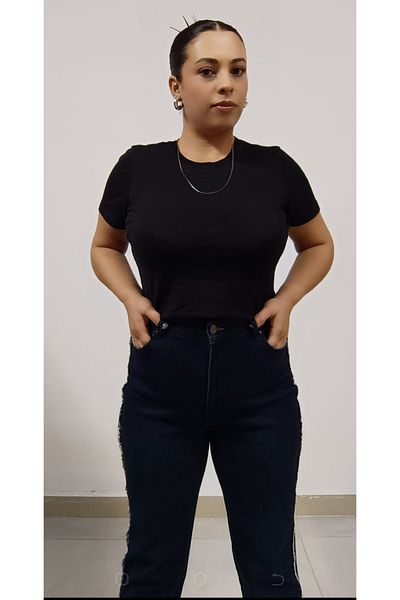 AKŞEN GİYİM PANTALONI DENIM LARGI LICHRA, MĂRIME MARE, CU CUSĂTURI URATE PE LATERALE