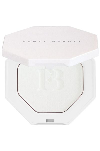 FENTY BEAUTY Killawatt Freestyle- Brightening Giving Skin Bright, Stunning, Natural Radiance Eleg.1794