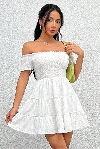 KaSheHa Astarlı Beyaz Karmen Yaka Eteği Çift Fırfırlı Kolu Ve Göğüsü Gipeli K...