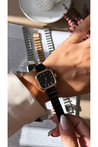 Has Retro Black-Gold Women's Watch