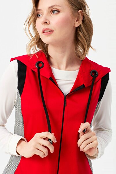 Esswaap Yanları Ekose Kombinli Ribanalı Yelek Kırmızı