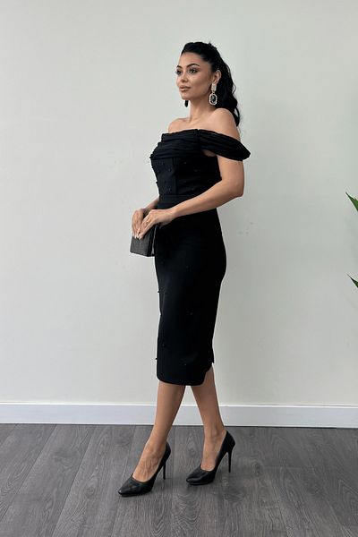 giyimmasalı Atlas Fabric Pearl Detailed Low Collar Evening Dress - Black
