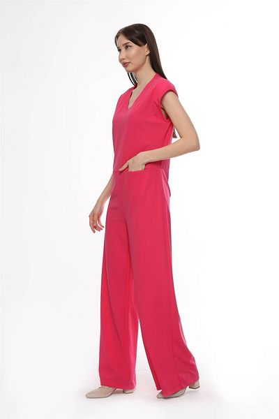 HomeStore Ärmelloser Jumpsuit mit gerüschten Schultern