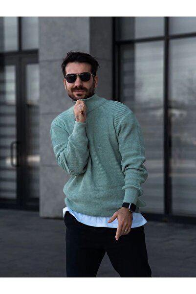 CULTURE BOUTIQUE Чоловічий светр з високим коміром, напівзастібкою та смужками