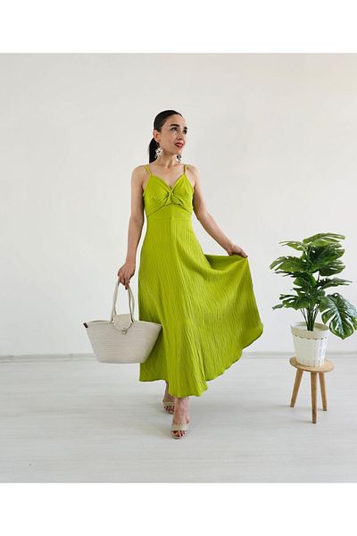 Altı Üstü Butik Φόρεμα με λεπτομέρεια στο στήθος με λουράκι