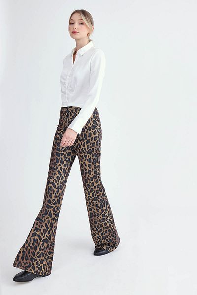 Vitrin Pantaloni evazați cu model leopard