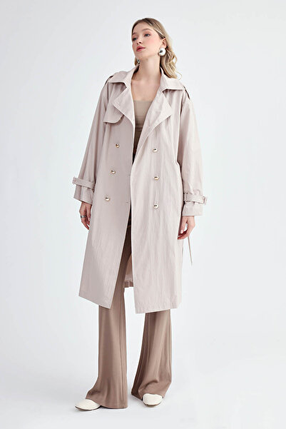 Vitrin Metal Düğmeli Kemerli Trençkot