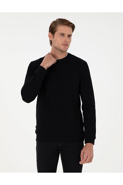 Pierre Cardin Черен суитшърт с нормална кройка 50296485-VR046