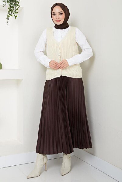 hafsamina Cream Knitwear Vest - Buttoned, Hm2595