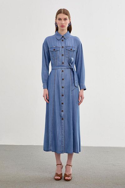 Zühre Rochie albastră din denim - Guler cămașă și detaliu cu nasturi E-0392