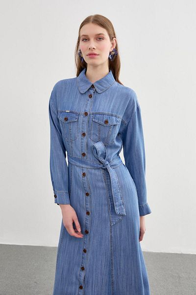Zühre Rochie albastră din denim - Guler cămașă și detaliu cu nasturi E-0392