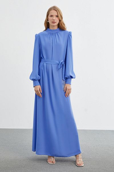 Zühre Rochie lungă albastră cu guler vertical cu detaliu E-0393