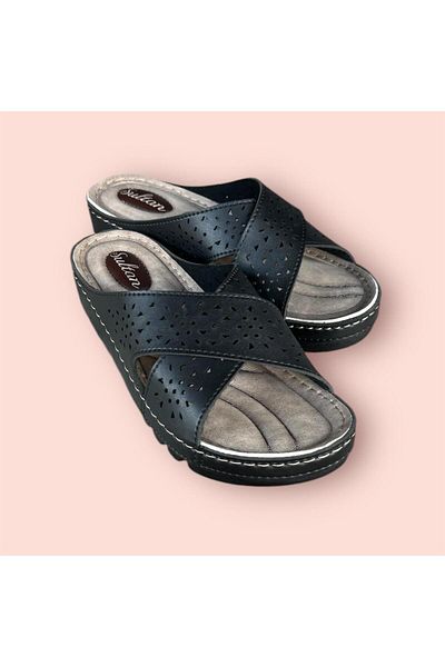 Akım Akim Women's Black Large Size Orthopedic Stitched Mother Slippers