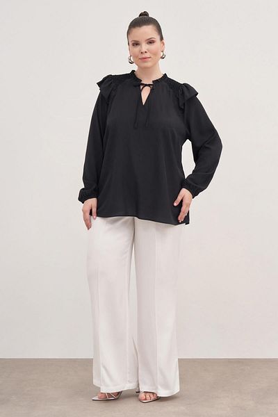 MYLİNE Gipe Detailed Lace up Blouse
