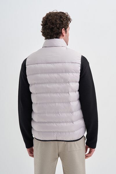 Cazador 24kceeo01027 Micro vestă gonflabilă cu mânecă zero pentru bărbați Stone