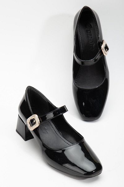 Dilimler Ayakkabı Black Patent Leather Women's Heeled Shoes with Stones - Large Size