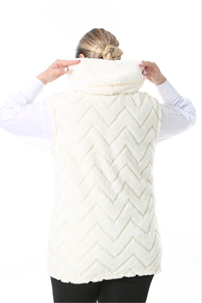 BİrHoşButik Plus Size Soft Lycra Plush Fleece Cardigan - Women's Vest with Pockets and Hoodie