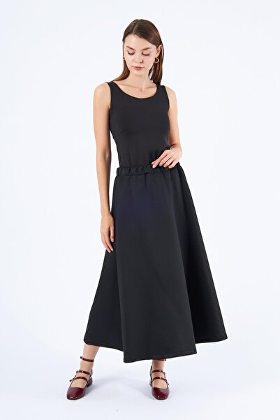 Seranka Scuba Flared Skirt