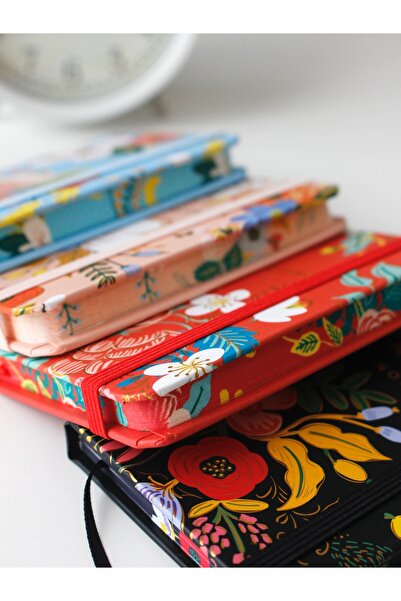 Nova Crafts مجموعة من 4 دفاتر ملاحظات صغيرة مطلية بالزهور / حامل ملاحظات