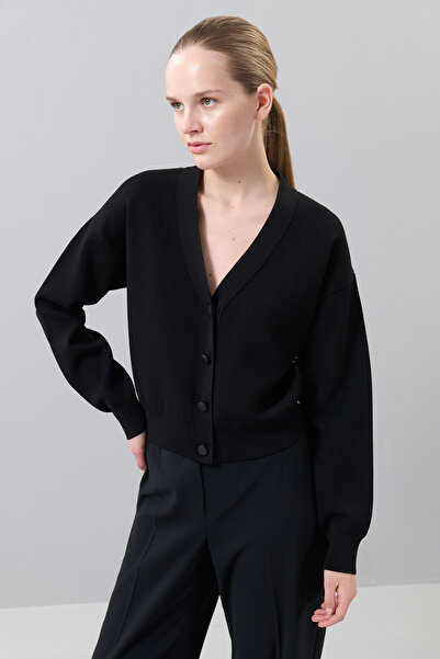 Roman Arkası Dantel Düğmeli Triko Hırka Siyah K2571016_001