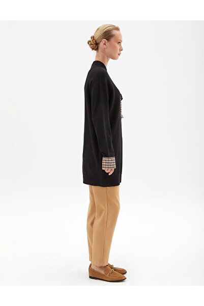 Kayra Yarım Balıkçı Yaka Kazayağı Garnili Triko Tunik Siyah