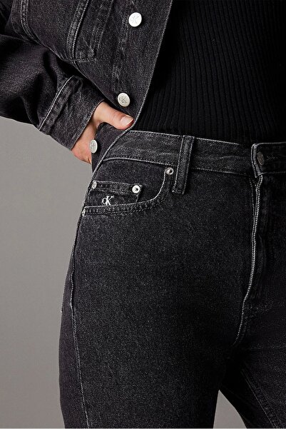 Calvin Klein MOM JEAN Kadın Denim Jeans J20J223636-1BZ