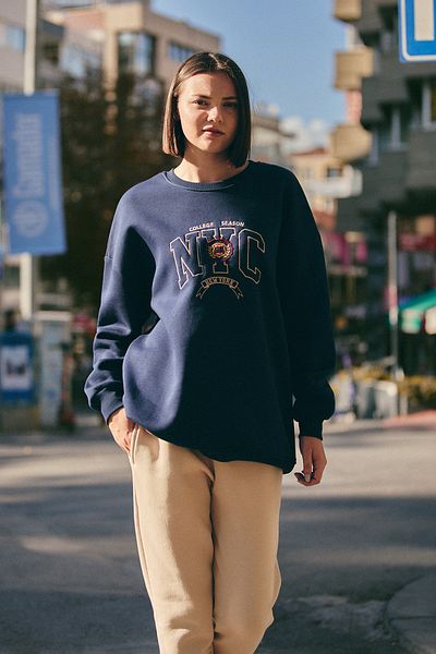 Fulla Moda Бродиран суитшърт с кръгло деколте Nyc Oversize