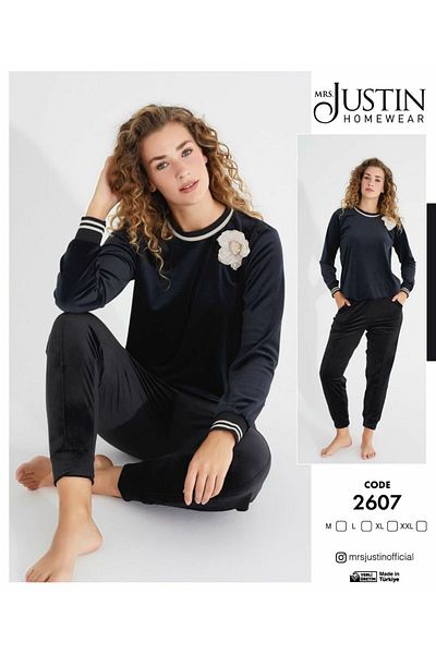 Mrs Justin Set de lenjerie și pijamale pentru femei din catifea franceză - Detaliu trandafir 2607