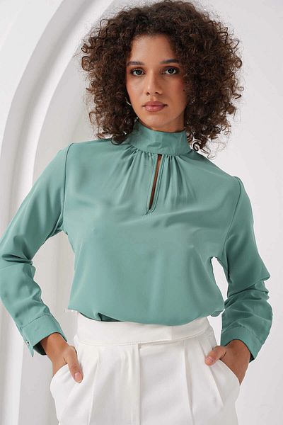hazelin Bluză cu mânecă lungă, verde apă - Detaliu fereastră, drapaj HZL22S-BD 104181