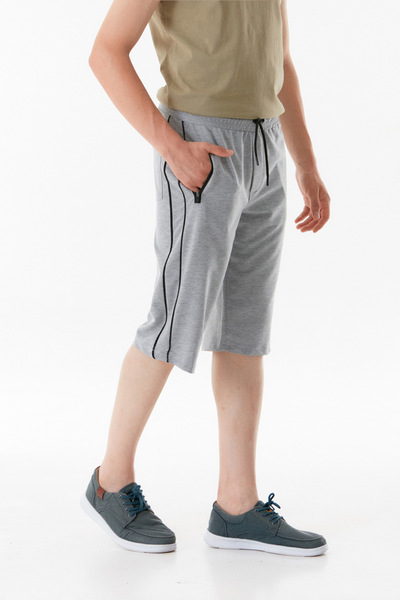 Fulla Moda Basic Shorts with Pockets and Elastic Waist