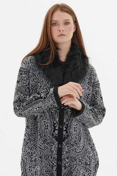 Two Mail Cardigan lung cu model gri