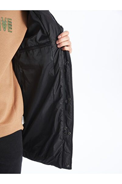 LC Waikiki Pánský nafouknutý kabát s kapucí Standard Mold