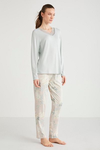 Catherine's Soft textured pajama set