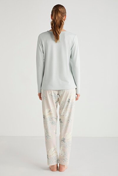 Catherine's Soft textured pajama set