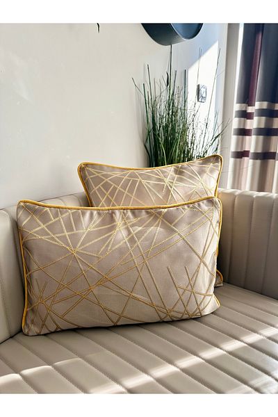 Decamor home Калъфка за възглавница с детайли в жълто от норка