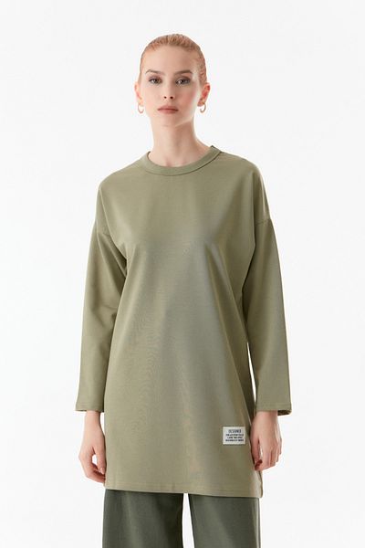 Fulla Moda طاقم الرقبة الأساسية سترة