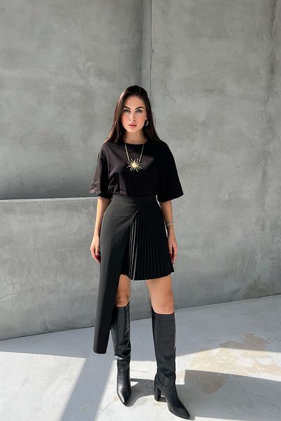 Seda Yalçın Atelier Black Pleated Asymmetrical Cut Design Skirt