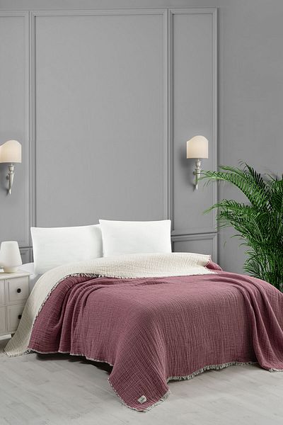 Kanz Double 5-Layer Filled Muslin Bedspread - Claret Red