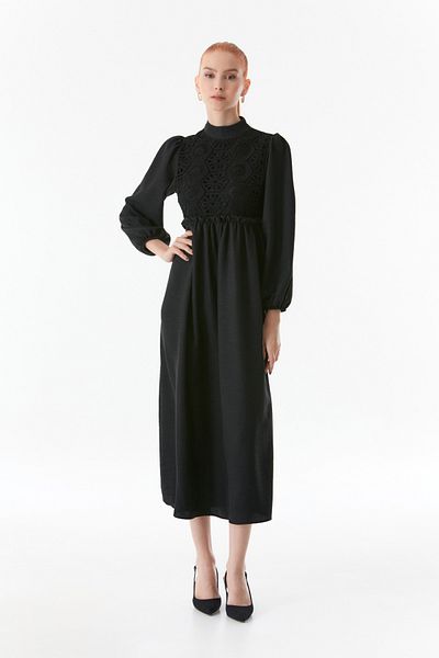 Fulla Moda Φόρεμα με δαντέλα μπροστά με ελαστικά μανίκια