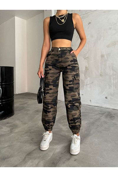 BİKELİFE High Waist Cargo Pocket - Hose mit Camouflage-Print