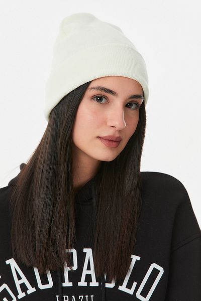 Fulla Moda قبعة أساسية